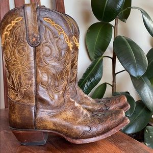 Beautiful western boots